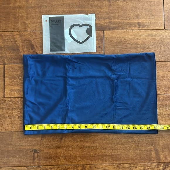 NWT Miulee Velvet Pillow Covers Dark Blue Pillowcase Soft Solid Cushion - Picture 6 of 12